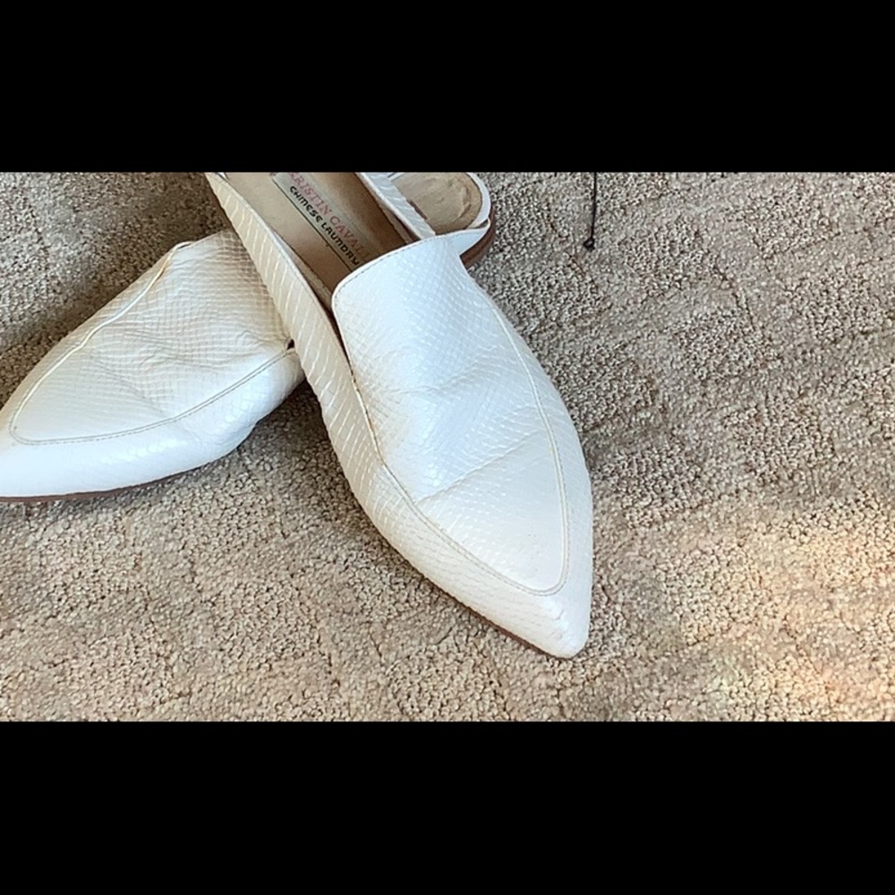 Kristen Cavallari Chinese Laundry white snake skin texture mule flats
